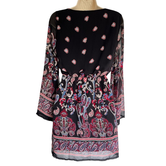 RUE21 Paisley Print Bell Sleeves Black Slip On Dress Junior Size Small - Picture 2 of 4